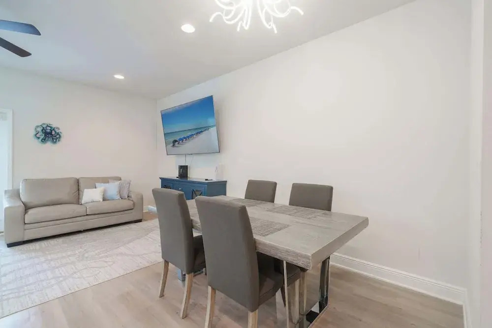 Beach Getaway Community Amenities!