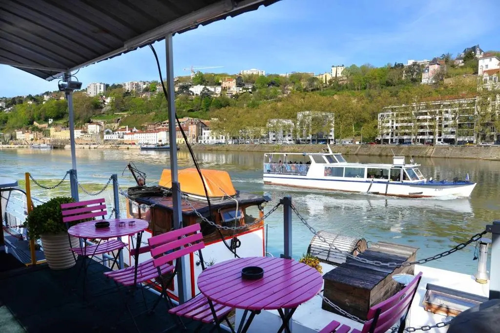 Appartement d'une chambre avec terrasse amenagee et wifi a Lyon B