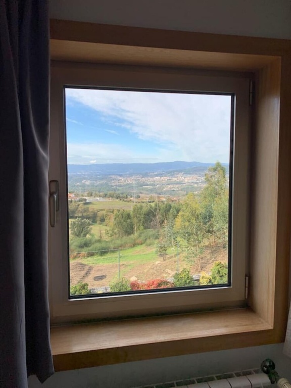 Remarkable 1-bed Apartment in Pousada, Braga