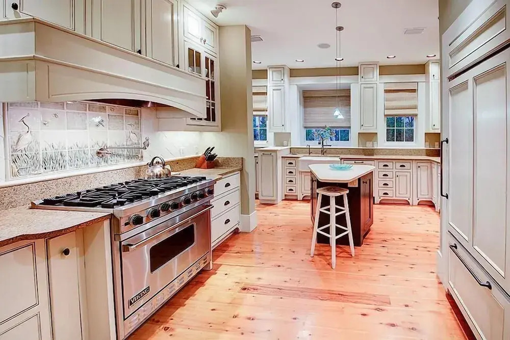 Serendipity 3 Bedroom Holiday Home by Five Star Properties