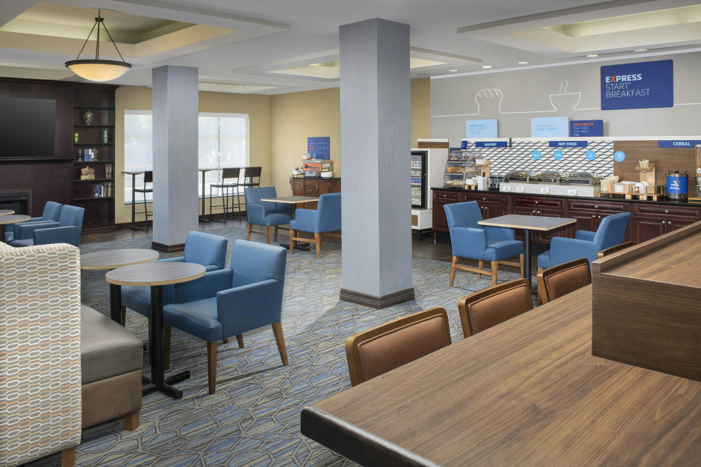 Holiday Inn Express Uvalde by IHG