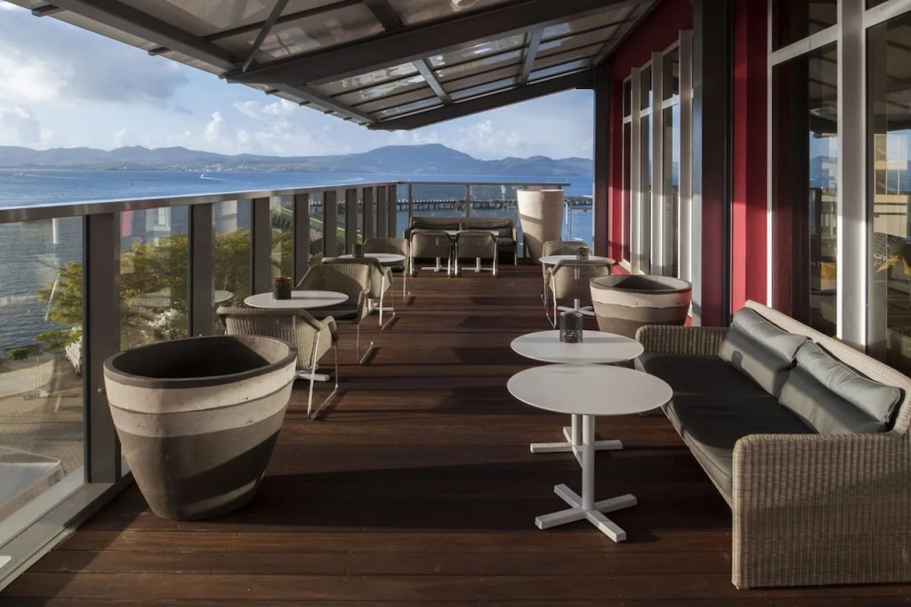 Simon Hotel