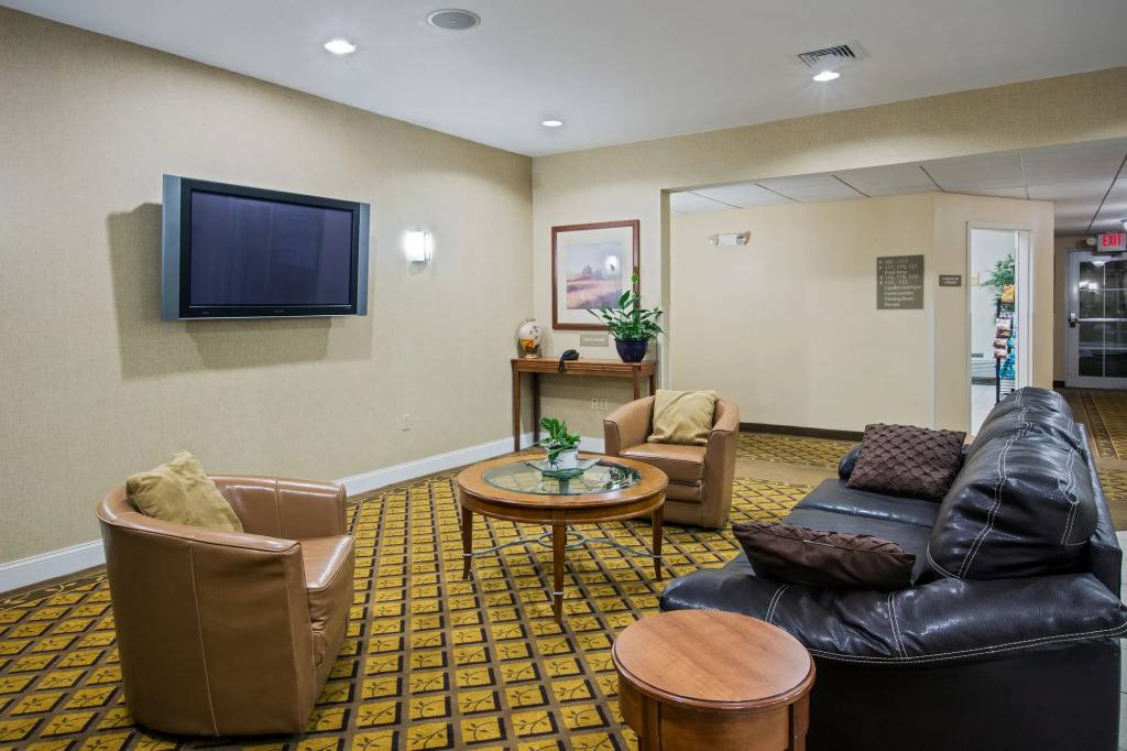 Candlewood Suites Windsor Locks by IHG