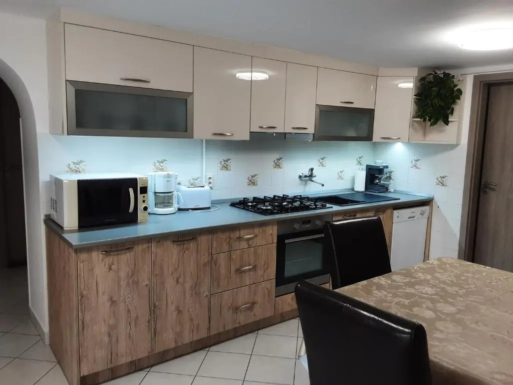 Tó apartman