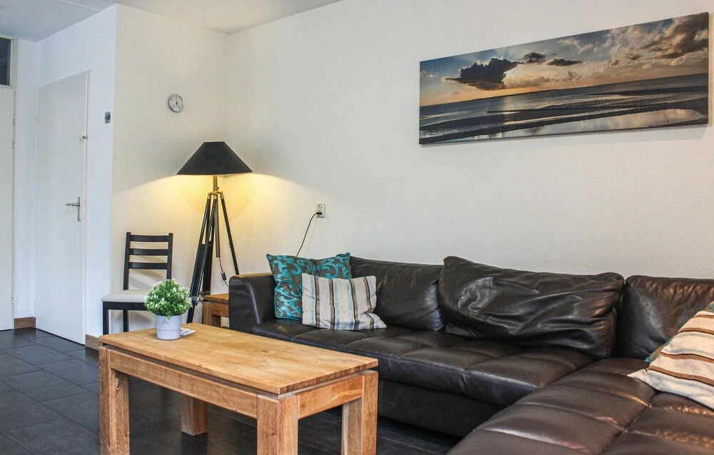 Beautiful Home In Wemeldinge With Wifi