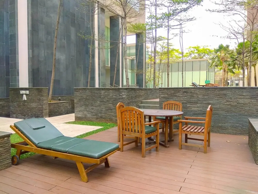 Modern 2BR Apartment at 1 Park Residence with Maid Room