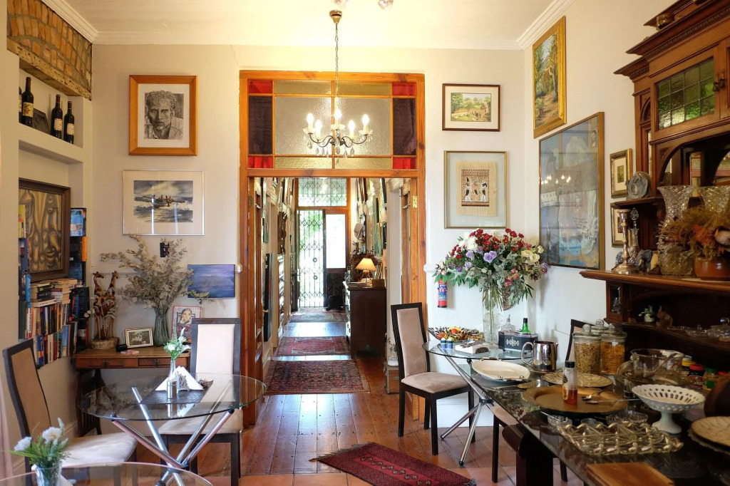 Jambo Guest House
