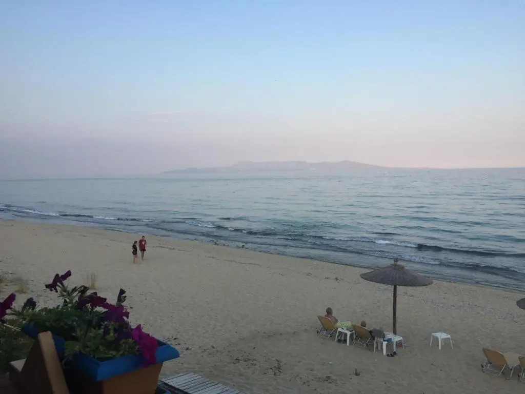 Olivia-Sea Cottage House and garden exclusively only for you! Slow down in private atmosphere!