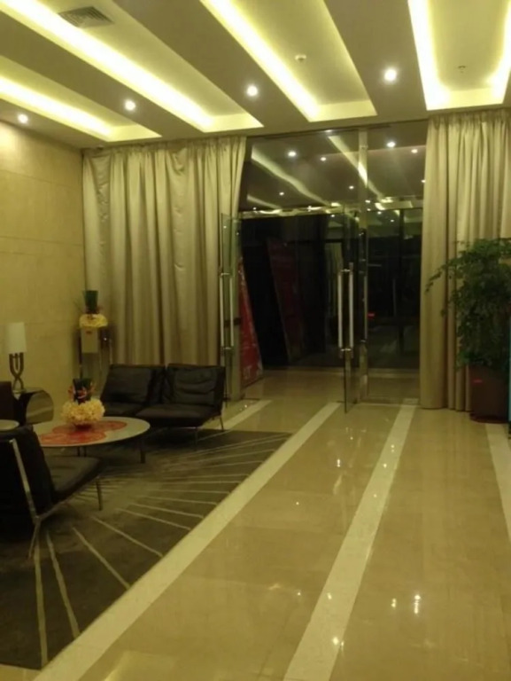Bojing Hopson Plaza Apartment Hotel - Room 1803