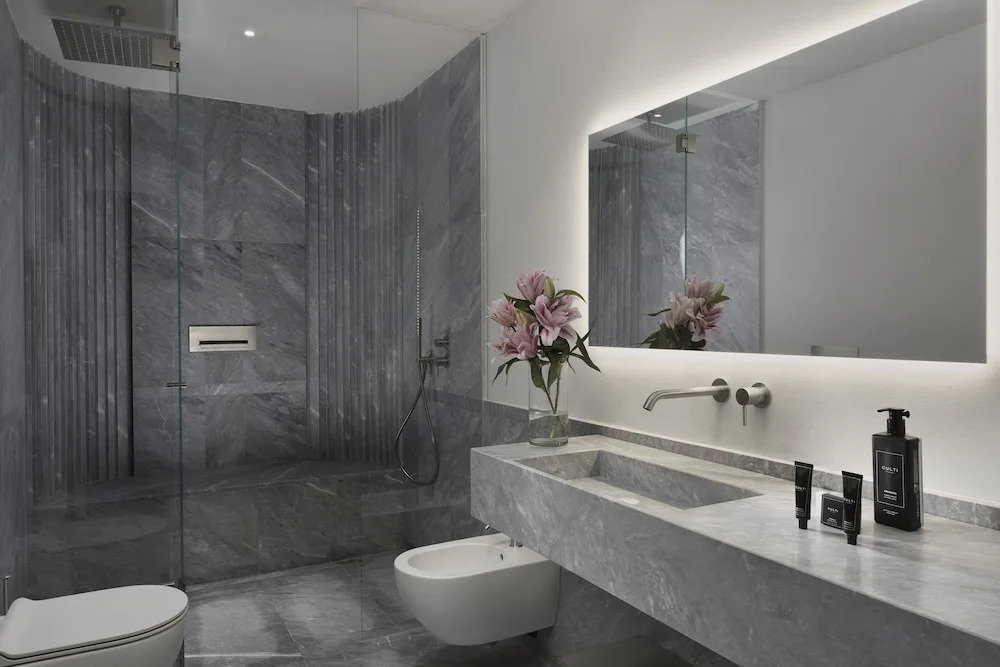 The Bank Hotel - Etruria Collection