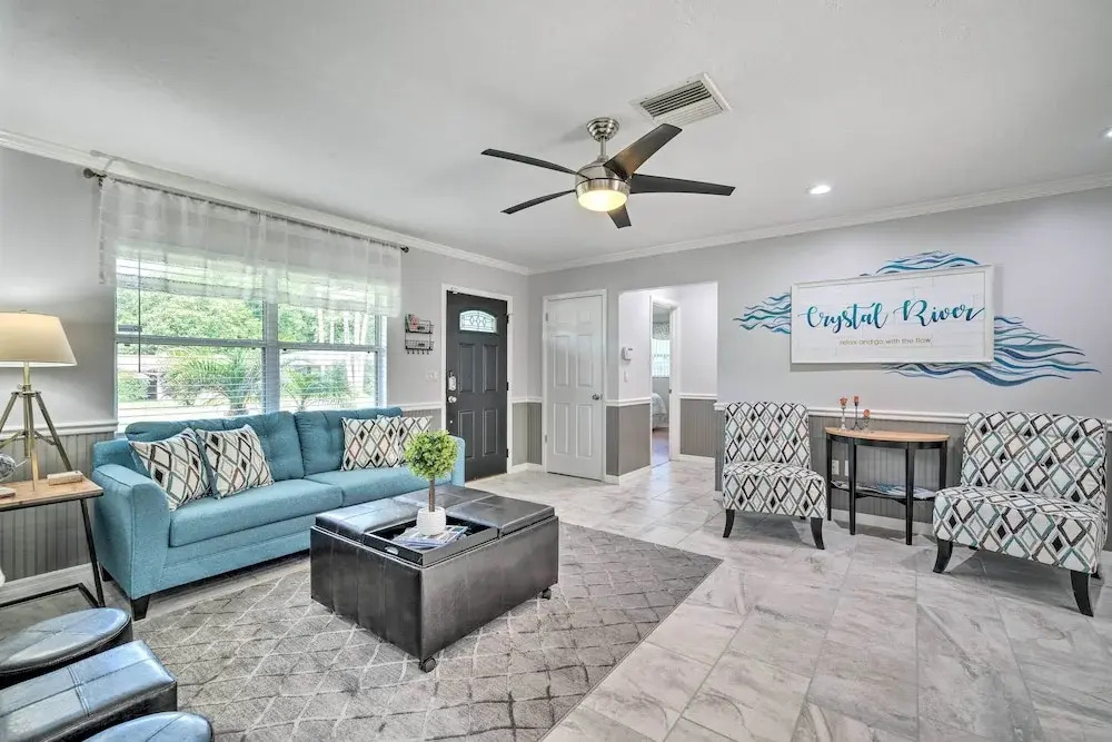 Hot Tub + Game Room: Crystal River Retreat!