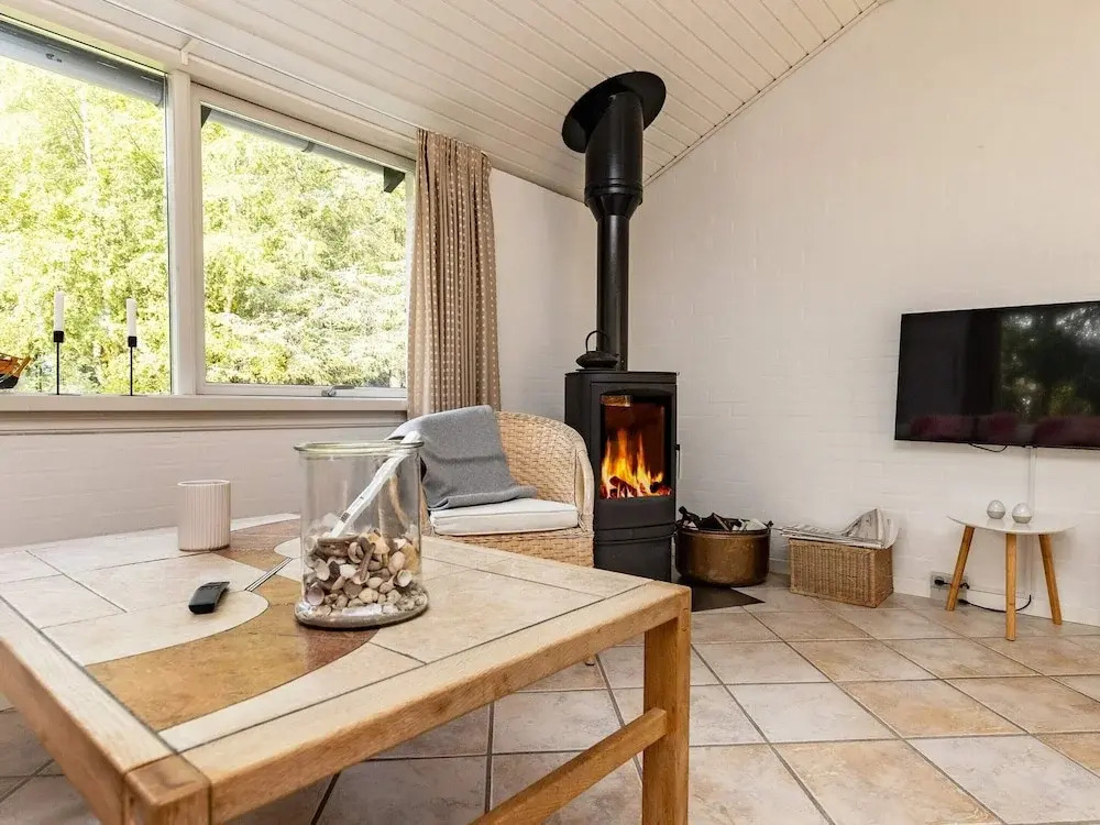 6 Person Holiday Home in Albaek
