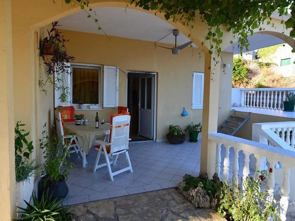 Apartments Dobrila