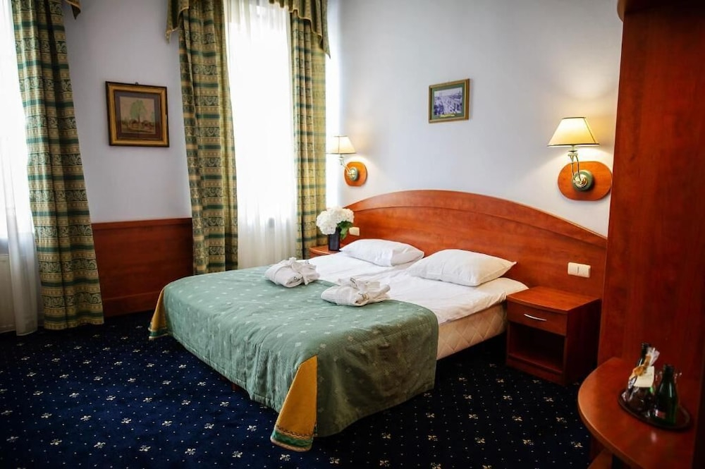 Pietrak Hotel