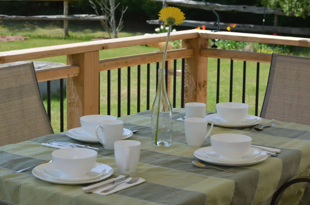 Magnolia North Bed and Breakfast