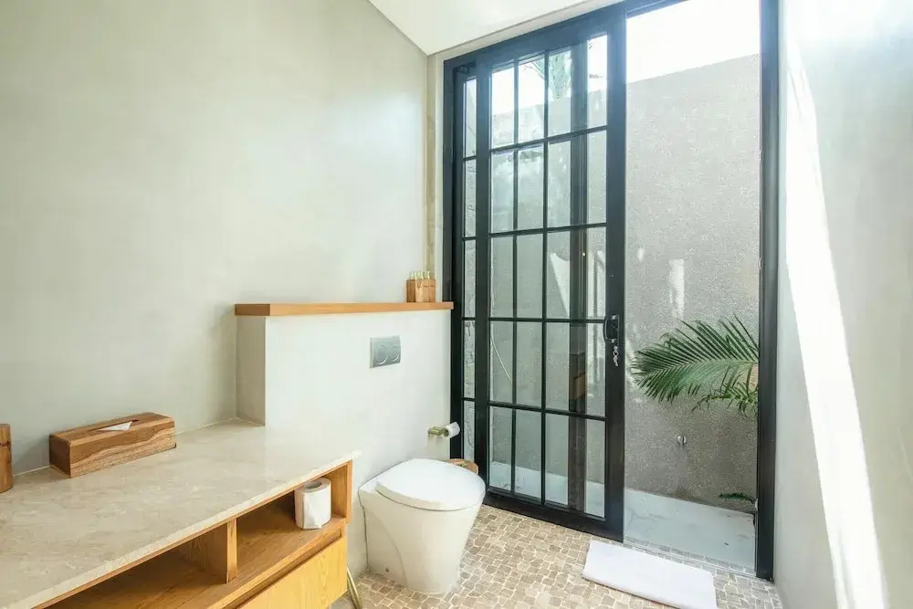 Bohemian Lush 5BR Retreat, 5 Mins to Bingin Beach