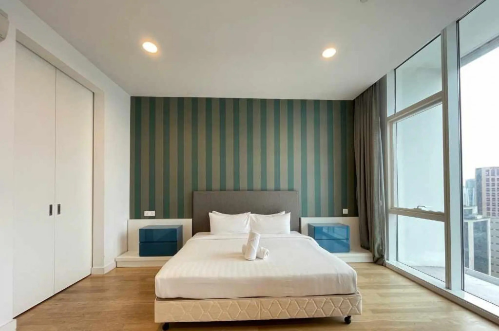 #1 Awesome One Bedroom Apt KLCC SKY POOL =D