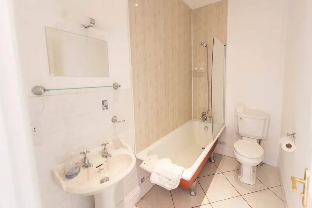 Stunning 6-bed House With Huge Garden on Dartmoor