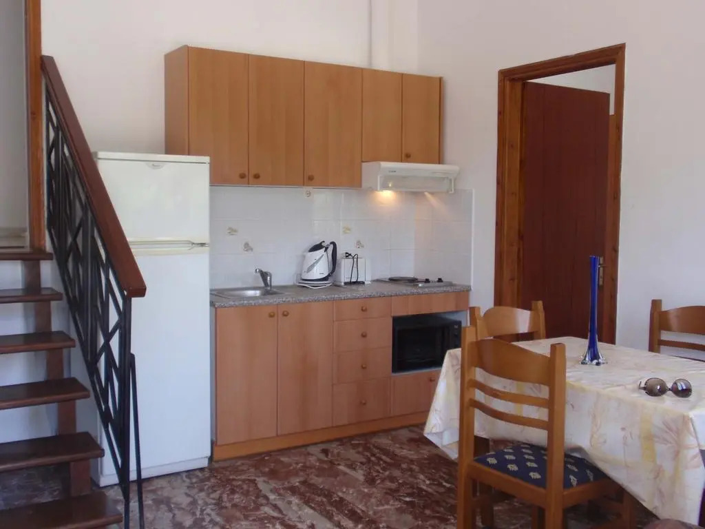 Yianetta Hotel & Suites