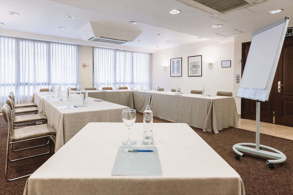 Hotel Abando