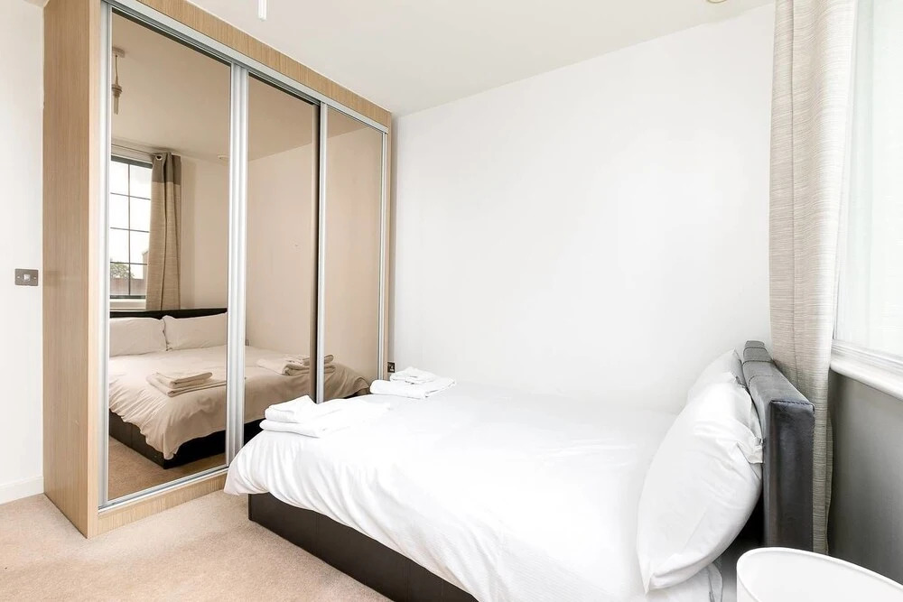 Modern 2 Bed In The Heart Of Ealing Broadway