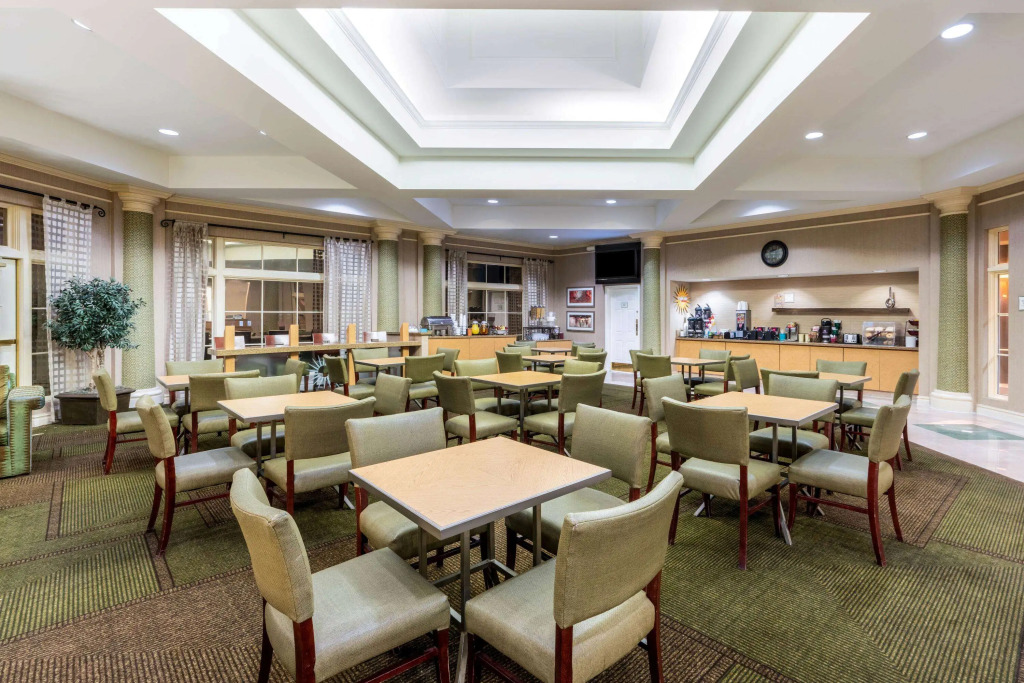 La Quinta by Wyndham Phoenix West Peoria