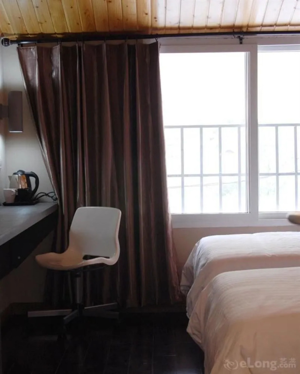 Xunji Hotel