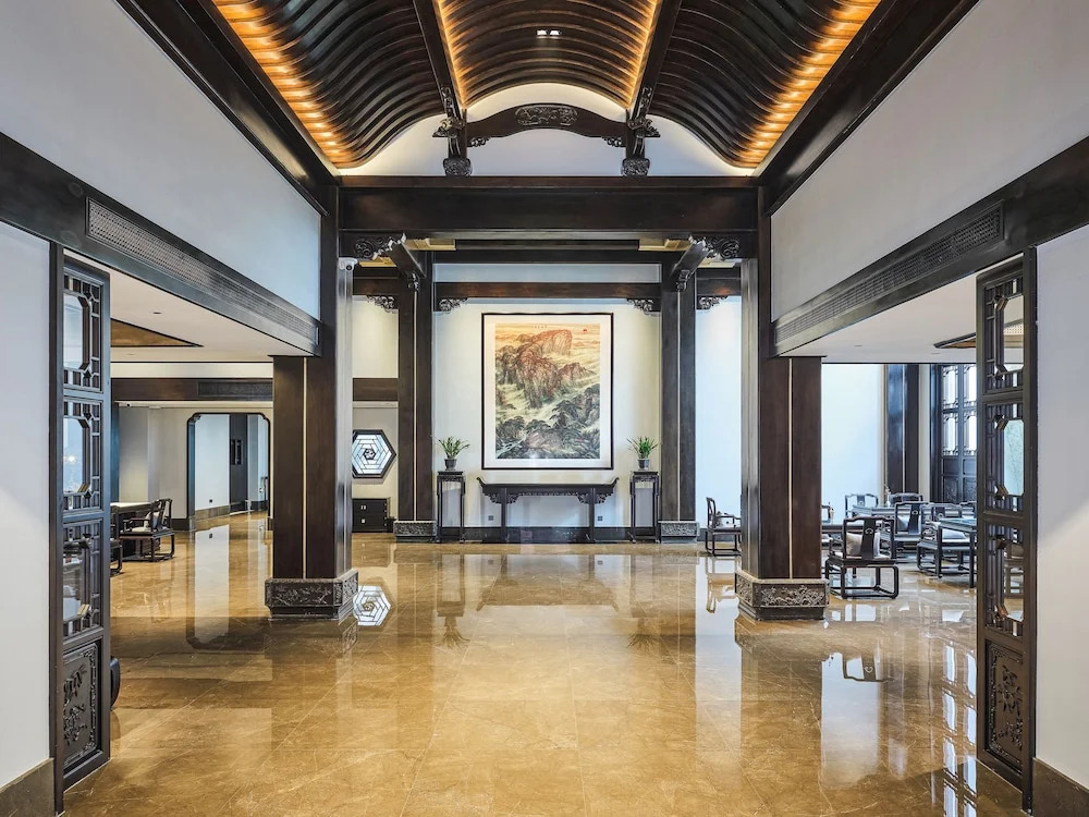 San Po Hotel