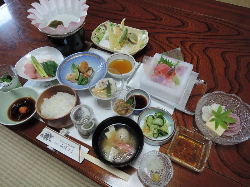 Etchu Goi Hanao Onsen Yamaboushi