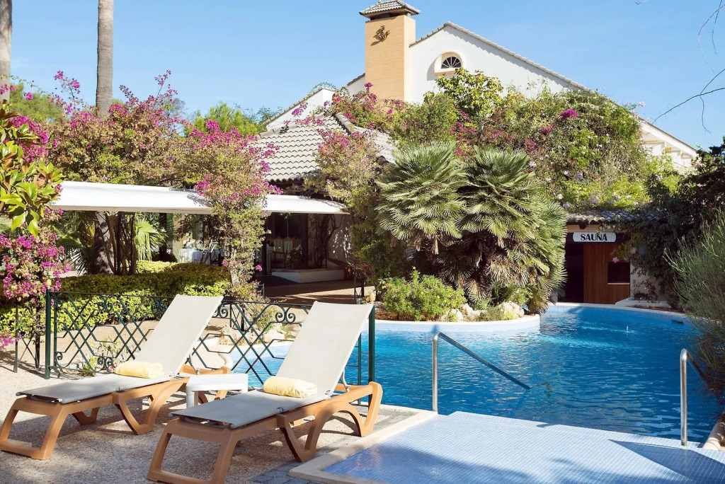 La Moraleja The Quiet Hotel