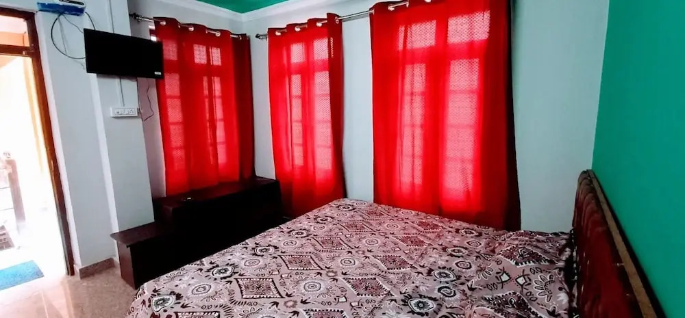 Vasudev lodge