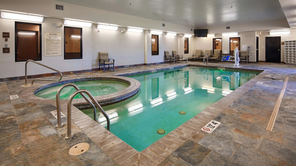 Best Western Plus Desoto Inn & Suites