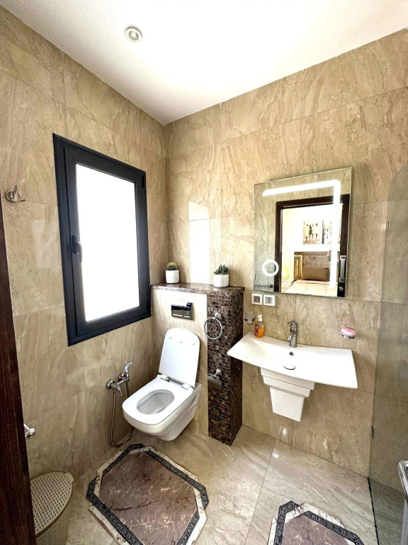 Lovely 3 Bedrooms Fully Equipped With Central Ac
