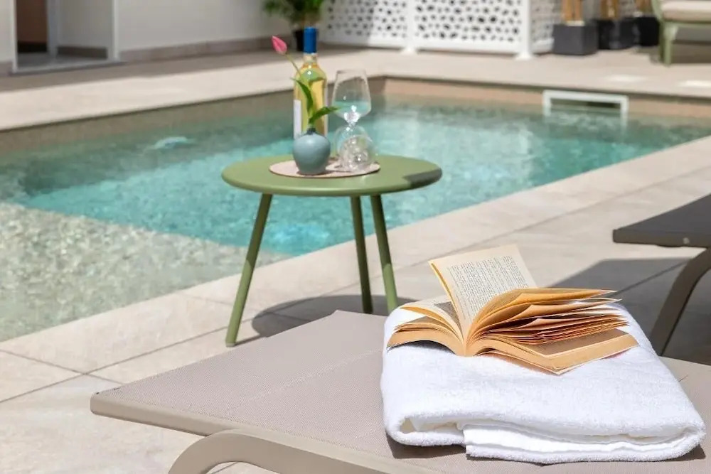 Mesbeglia Luxury Rooms