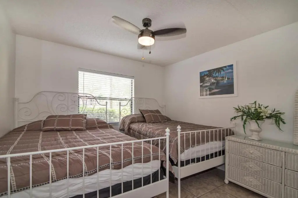 4601 W 46th Street court