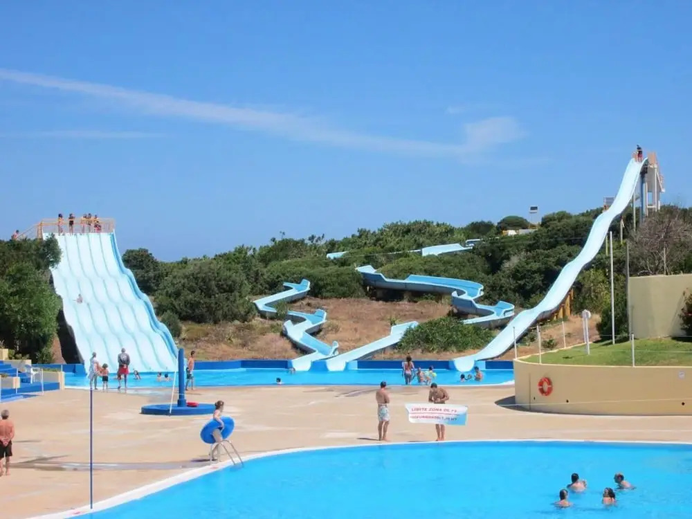 House With 3 Bedrooms in Atouguia da Baleia, With Wifi - 400 m From the Beach
