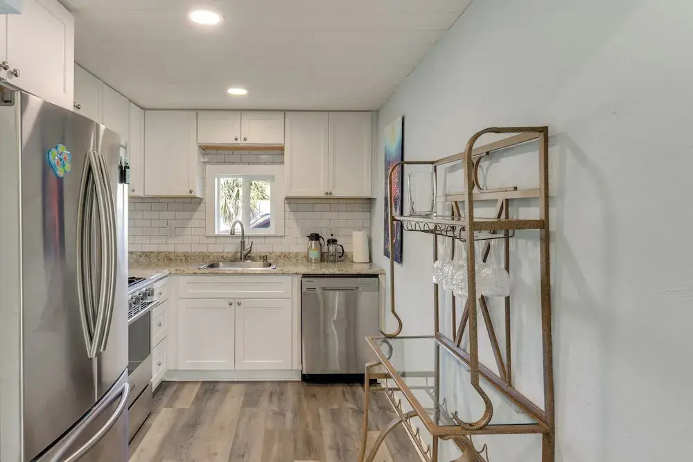 Steps to Sea! Okaloosa Island Gem w/ Outdoor Oasis