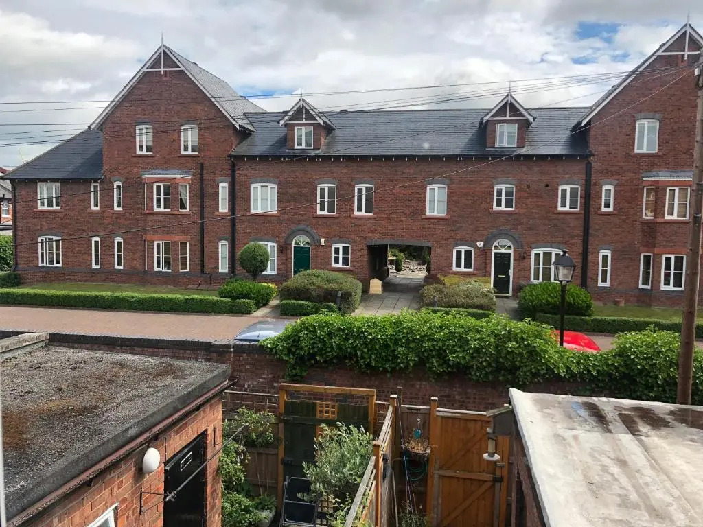 Cottage 2 Bed Chester