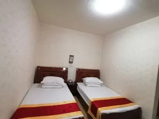 Guilin yiran Hotel (Weizhou Park Branch)