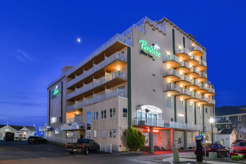 Paradise Plaza Inn