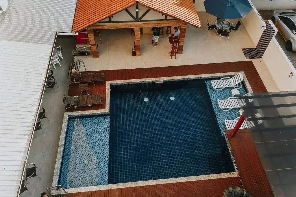 Nayru Hotel