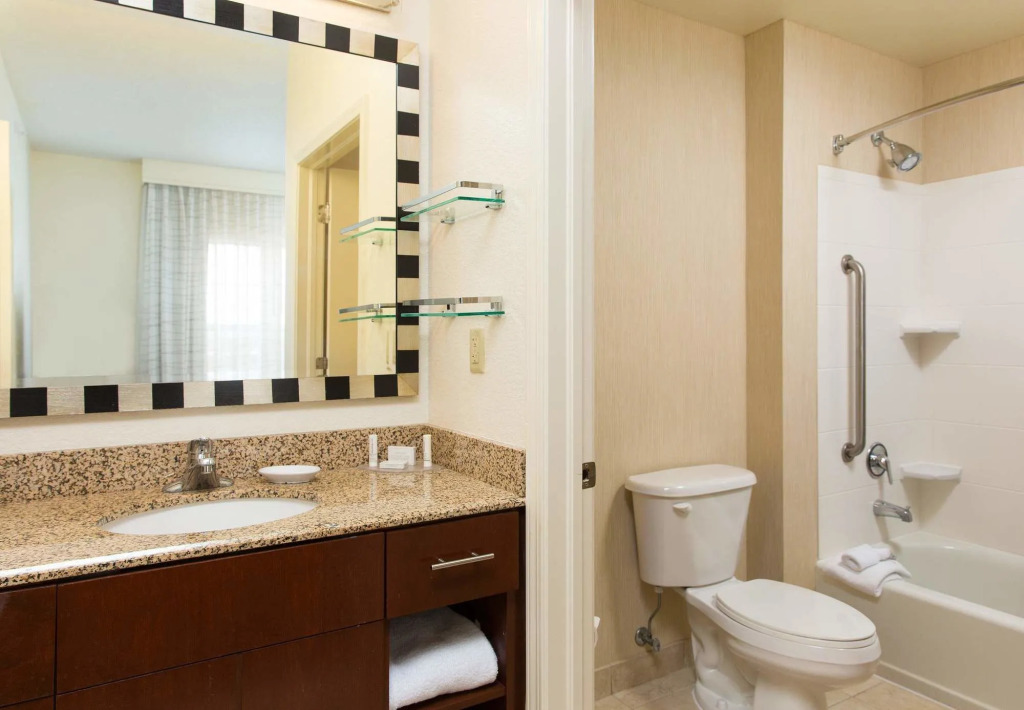 Residence Inn Kansas City Airport