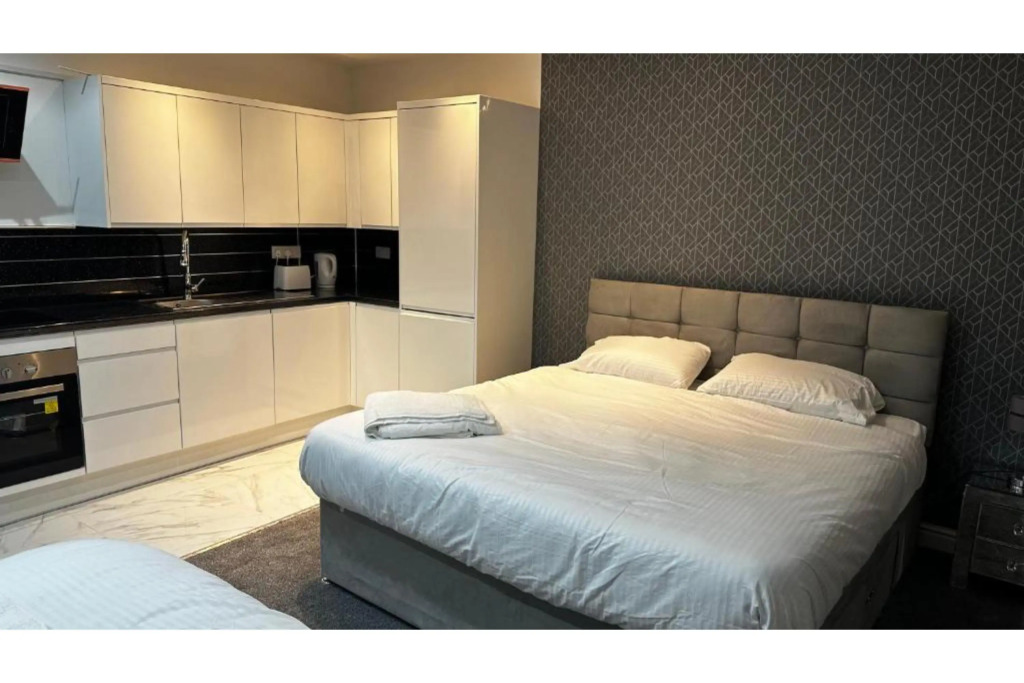 Cheetham Hill Guest House