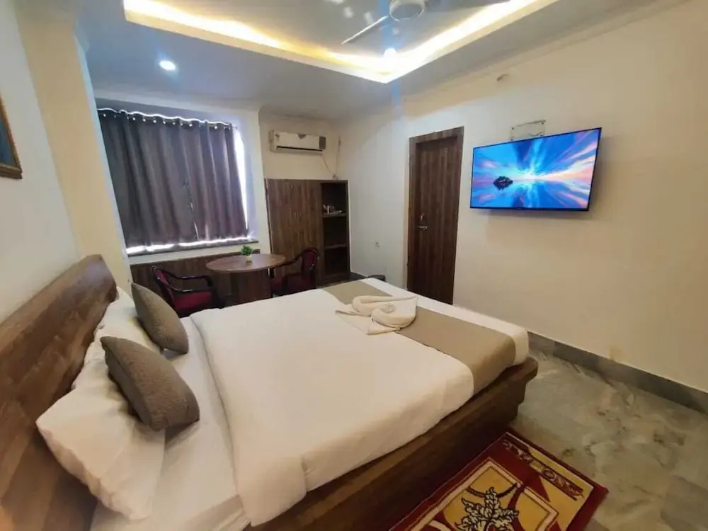LISA GUEST HOUSE