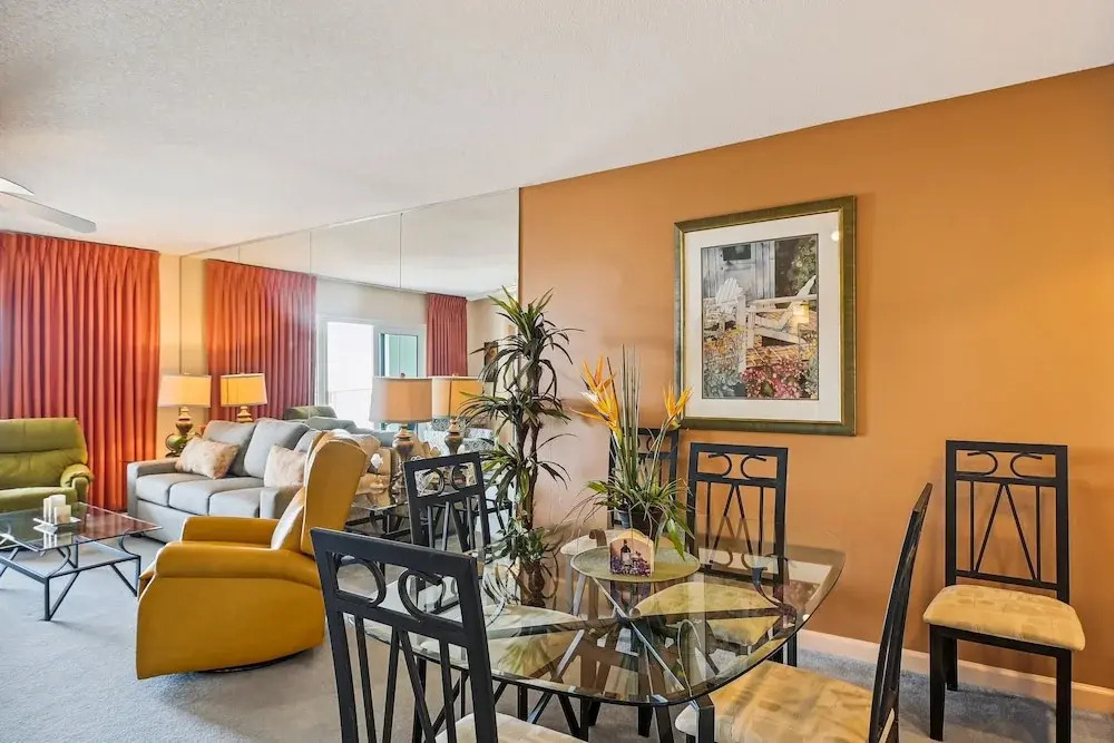 Seacrest 706 is a 2 BR Gulf Front on Okaloosa Island by RedAwning