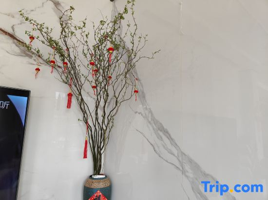 Qiandao Lake Windy House B&B