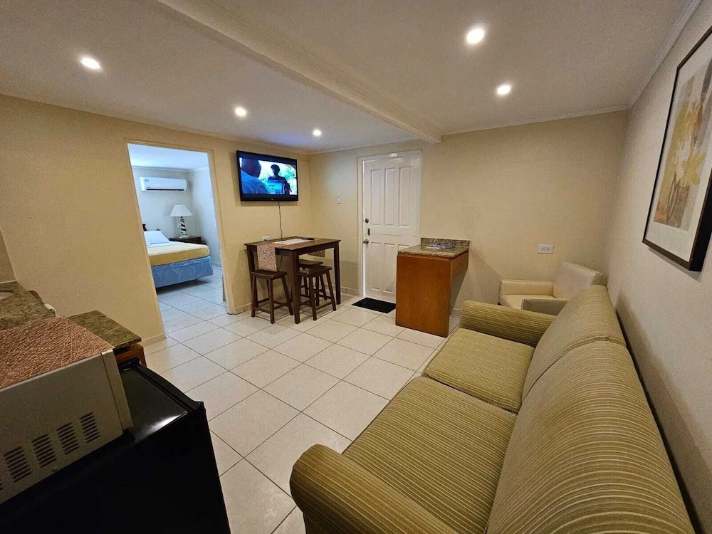 Maria Mulata Apartments