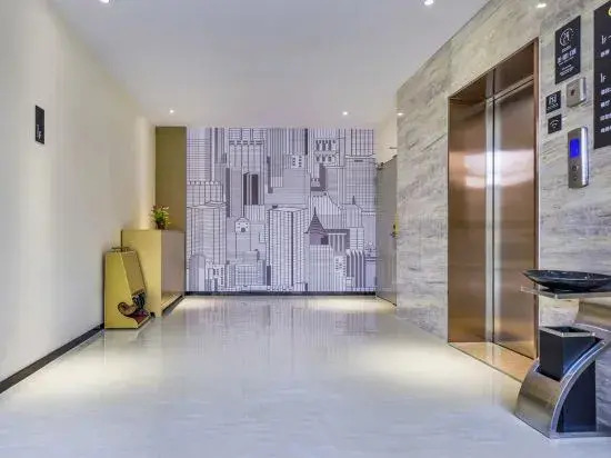 City Comfort Inn Hotel (The Old Town of Lijiang Xianghe Commercial Plaza ）