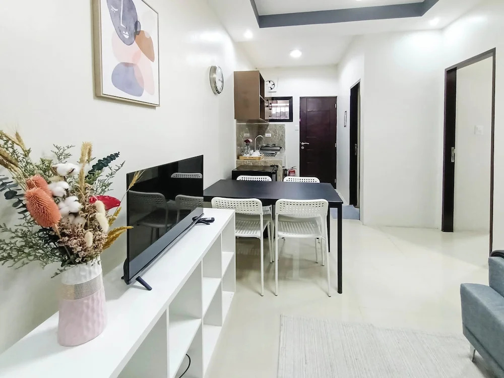 Manzil Anilao B&B 2 bdr apt U4