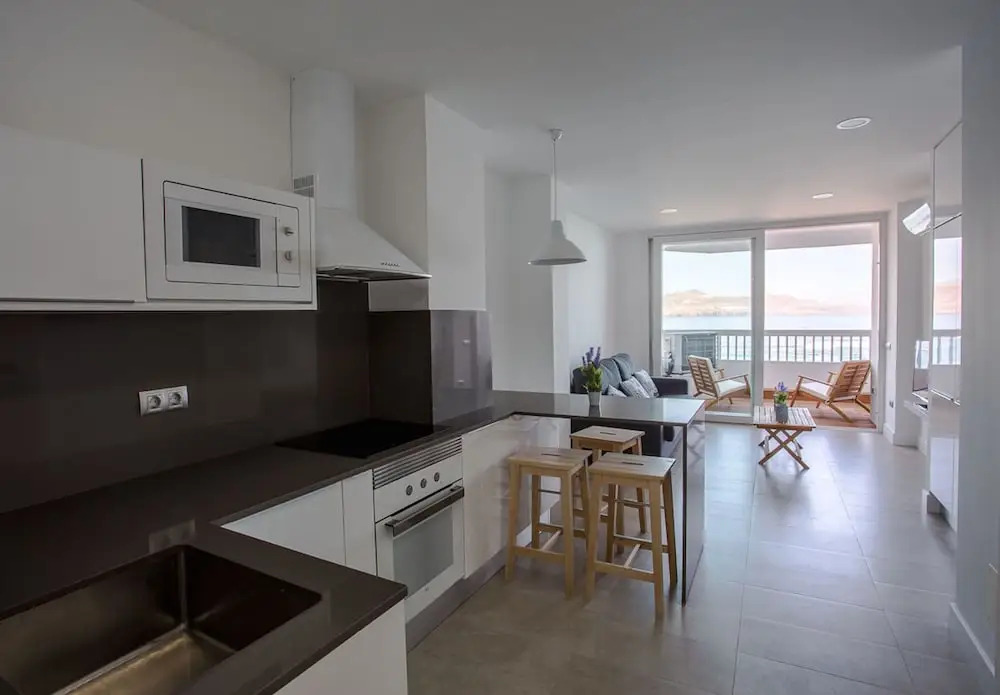 Luxury in frontbeach